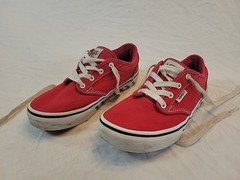 Red Vans With Checked Sole Youth Size 3 EU Size 34