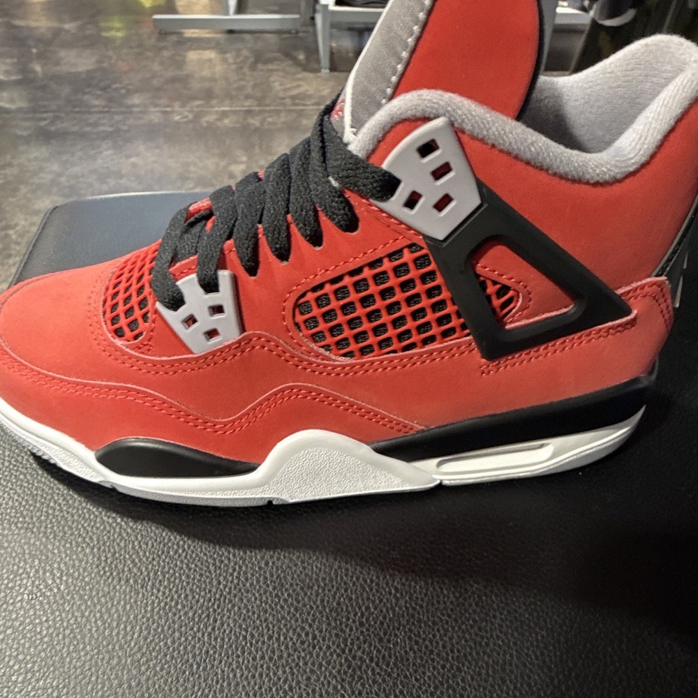 Jordan Air Jordan 4 Retro (GS) Red/Black/Gray/White Leather Sneaker 5.5Y