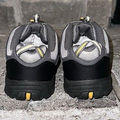 New Keen 1011908 Koven Gray Leather Drawstring Hiking Shoes Sandals 5 Boys Youth