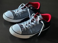 Converse All Star Chuck Taylor Junior Size 6 Blue Canvas & Leather Sneaker