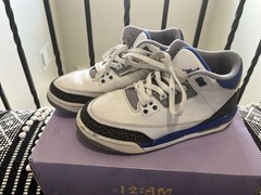 Size 7 (GS) – Jordan 3 Retro Mid Racer Blue