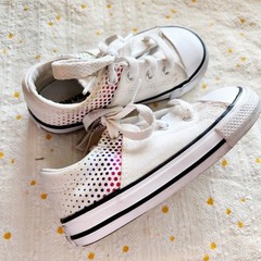 Converse Converse Pride Rainbow Dot Madison Shoes Sneaker White Size 8c