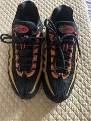 Nike Air Max 95 SE GS Multicolor Black Yellow Blue Red Unisex Kids 6.5Y Sneakers