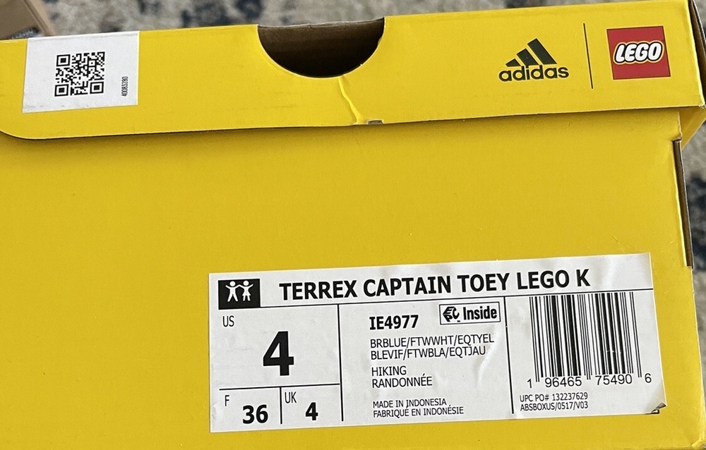 NWT Adidas Terrex Captain Toey LEGO Sandal Shoe Unisex Kids Sz 4 Blue Yellow