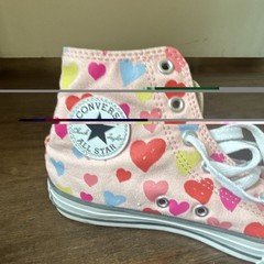 Converse Chuck Taylor All Star Hi Unisex Kids Pink Heart Canvas High Tops