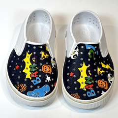 Native Miles Cartoon Comic Slip On Water Shoes Toddler Size C7 – White Colorful