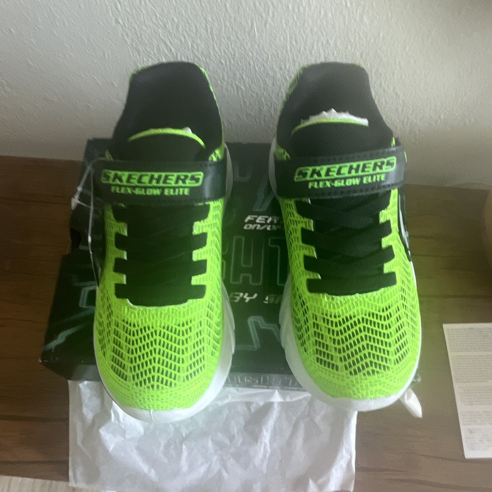 SKECHERS Flex-Glow Elite Lights LED Sneaker Kids 2 Green Black 400137L/LMBK
