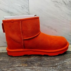 UGG Big Kids Classic Mini II Cherry Pie Boot Original Box 1017715K Youth Size 5