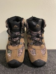 Ozark Trail camo boots hiking hunting youth size 3 Very Nice See Pics Realtree