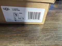 UGG SPORT YEAH Water-Resistant Slingback sandals WHITE size Kids 1 new with box