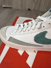 Kids Nike Blazer Mid ’77 White Phantom Pumice Green FZ1158-100 Size 6.5 Y W 8