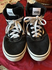 VANS Old Skool Mid High Top Youth Size 6 Black/White Galaxy Pattern.