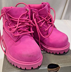 Timberland Kids 6″ Premium Toddlers Rose Nubuck Waterproof Boots Size 4M