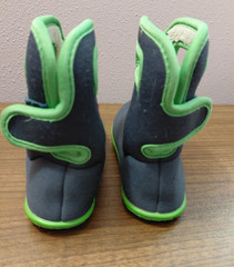 BOGS Baby Classic Solid Boot Boys‘ Infant-Toddler Boot Blue/Green US Size 6