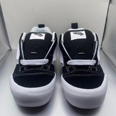 NEW Vans Knu Skool Black White Kids Size 2.5 Low Top Skate Shoes Sneakers