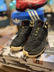 Nike Air Jordan 12 Retro Reverse Taxi GS Size 6.5Y , Used Exc Cond