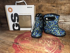 BOGS II DMAZE Kids 4 Black Blue Green Grey Digital Waterproof Winter Boots
