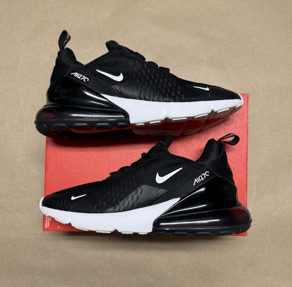 Size 6.5 (GS) – Nike Air Max 270 Low Triple Black – 943345-001