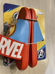 MARVEL’S AVENGERS CHILDREN’S CHARACTER SLIDE SANDALS SIZE 11/12 WITH TAG NEW