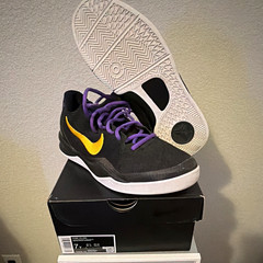 Nike Kobe VIII GS Low Top Basketball Sneakers Black/Purple/Yellow Youth 7Y