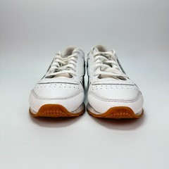 Reebok Classic White Leather Athletic Lace Up Shoes Sneakers HQ2231 Youth Size 6