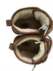 UGG Neumel II Unisex Kid Chukka Boot, Size 6 -Camel