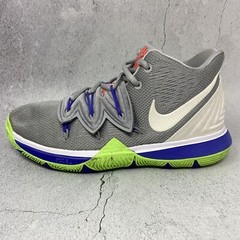 Nike Kyrie 5 Mamba Mentality Kobe Basketball Youth Sz 5.5Y = Womens Sz 7 M