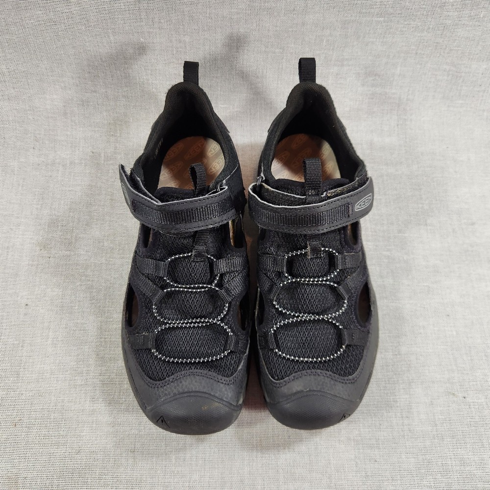 KEEN Motozoa Black Kids Sz 5 Breathable Casual Lightweight Sandal Shoes Footwear
