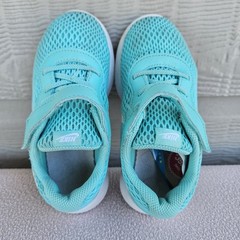 Nike Tanjun TDV EasyOn Hook & Loop Sneaker SZ 10C Aurora Green 818386-301