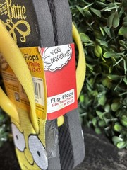 New 2013 Simpsons Kids Flip Flops Size M 12-13 Bad To The Bone