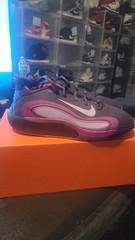 Nike IsoFly GS Hydrangeas Big Kids Basketball Shoes Purple Youth 5Y FN4384-500