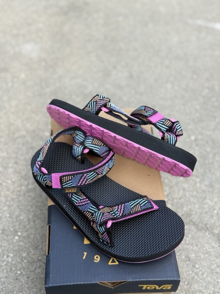 Teva Kids Original Multicolor Universal Sandal, Black Pink Size 1Y NEW