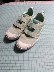 Vans Comfycush Old Skool Autism Awareness V Strap Sneakers Kids 4.5 US Juniors