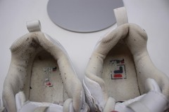 FILA Disruptor 2 Kids Size 7 White Chunky Platform Athletic Sneakers FW02945-111