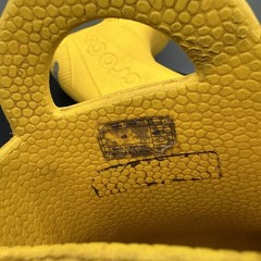 Crocs Handle It Rainboots Rubber Pull On Kids’ 8 Yellow