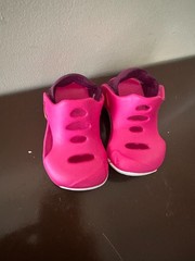 Nike Sunray Protect 3 Slingback Sandal Kids 4C Pink Swoosh Logo DH9465-602 N247