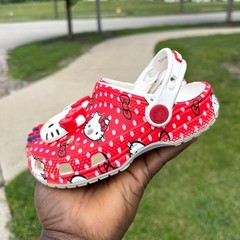 Crocs Hello Kitty 50th Anniversary Red Classic Polka Dot Clogs Toddler Size 11