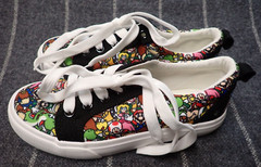 Nintendo Super Mario Bros Ground Up Sneakers Shoes Unisex Kid’s Size 1 – NEW