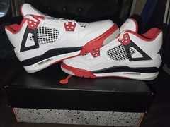 Nike Air Jordan 4 Retro (GS) „Fire Red‘ Size 5.5 AJ4 Fire Red – 408452-160