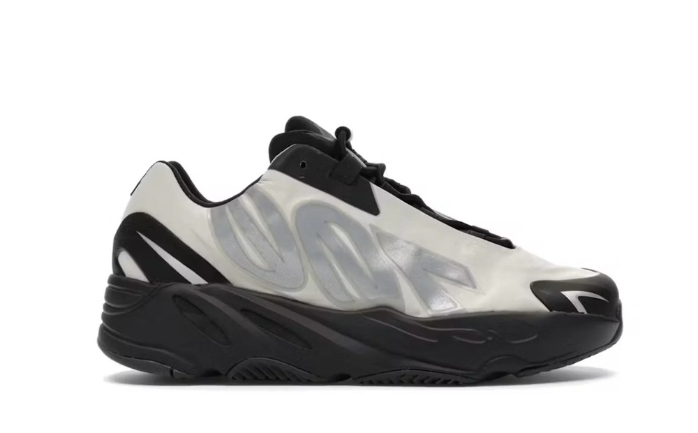 Yeezy 700 MNVN Bone