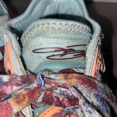 Nike Lebron 18 Low GS x Mimi Plange Basketball Sneakers DN4177-400 Size 3.5Y