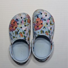 Crocs Kids Classic Clog Vera Bradley Floral Morning Shell Blue C11 Cottagecore