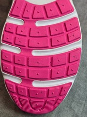 Nike Air Max Nova – White Laser Fuchsia Black (FN4446-101) Youth Size 5Y / 6.5W