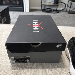 AIR JORDAN 11 RETRO LOW GS 72-10 528896-001 SIZE 7Y BLACK
