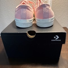 NWT & Box Converse Chuck Taylor All Star Ox (Donut Glaze) Kids Sz4/Women Sz 6