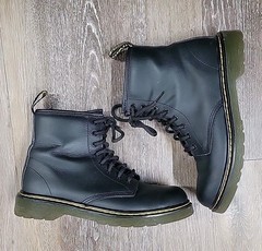 Doc Dr Marten 1460 J black Leather Combat Boots Size Mens 4 Womens 5
