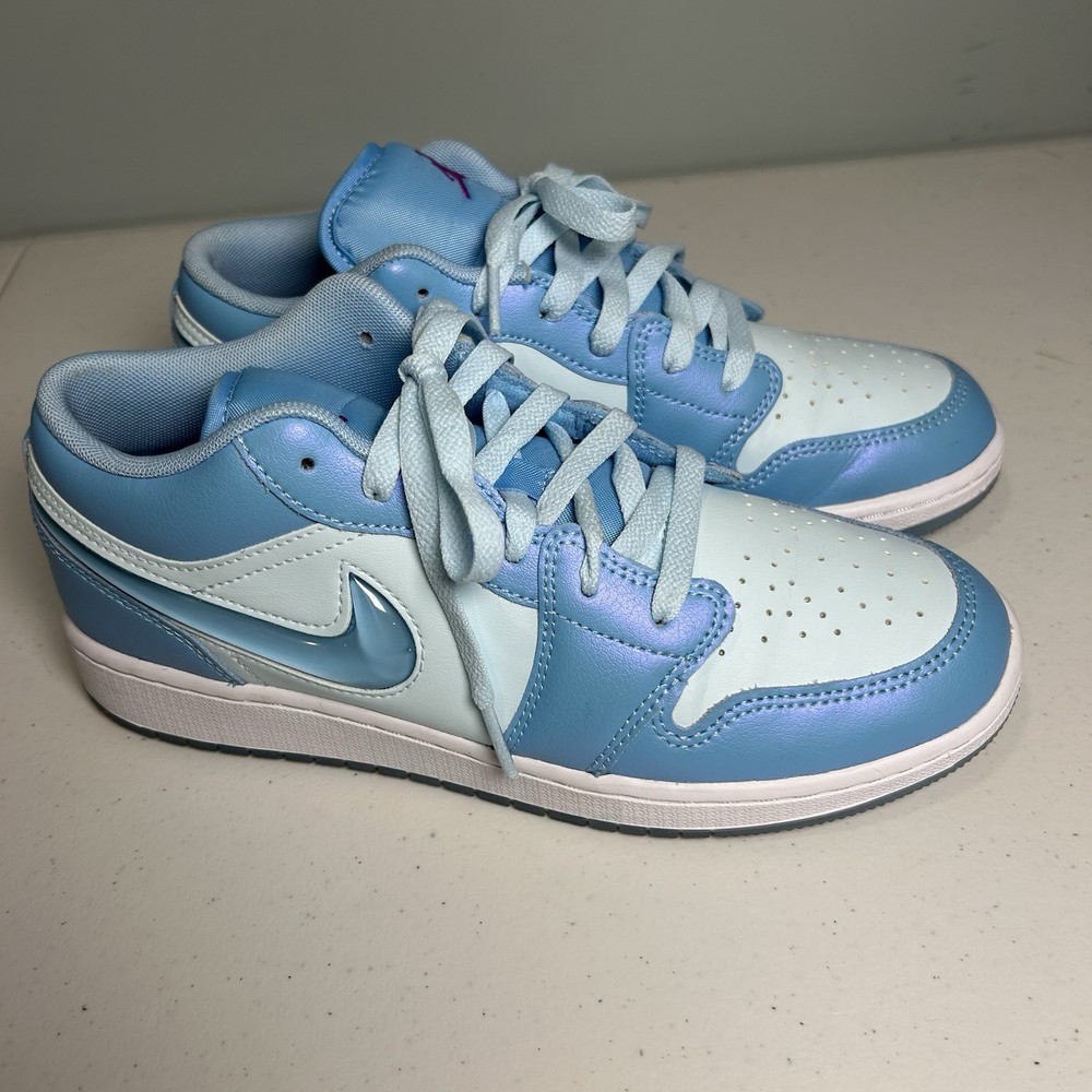 Nike Air Jordan SE 1 Low Aquarius Blue Youth 7 Women’s 8.5