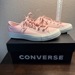 NWT & Box Converse Chuck Taylor All Star Ox (Donut Glaze) Kids Sz4/Women Sz 6