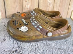 Crocs Star Wars Chewbacca Size Junior SZ 4 Classic Lined Clogs Used