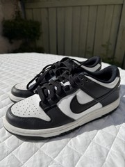 Clean! Nike PANDA Dunk Low Top Sneakers black & white Leather size 5Y CW1590-100